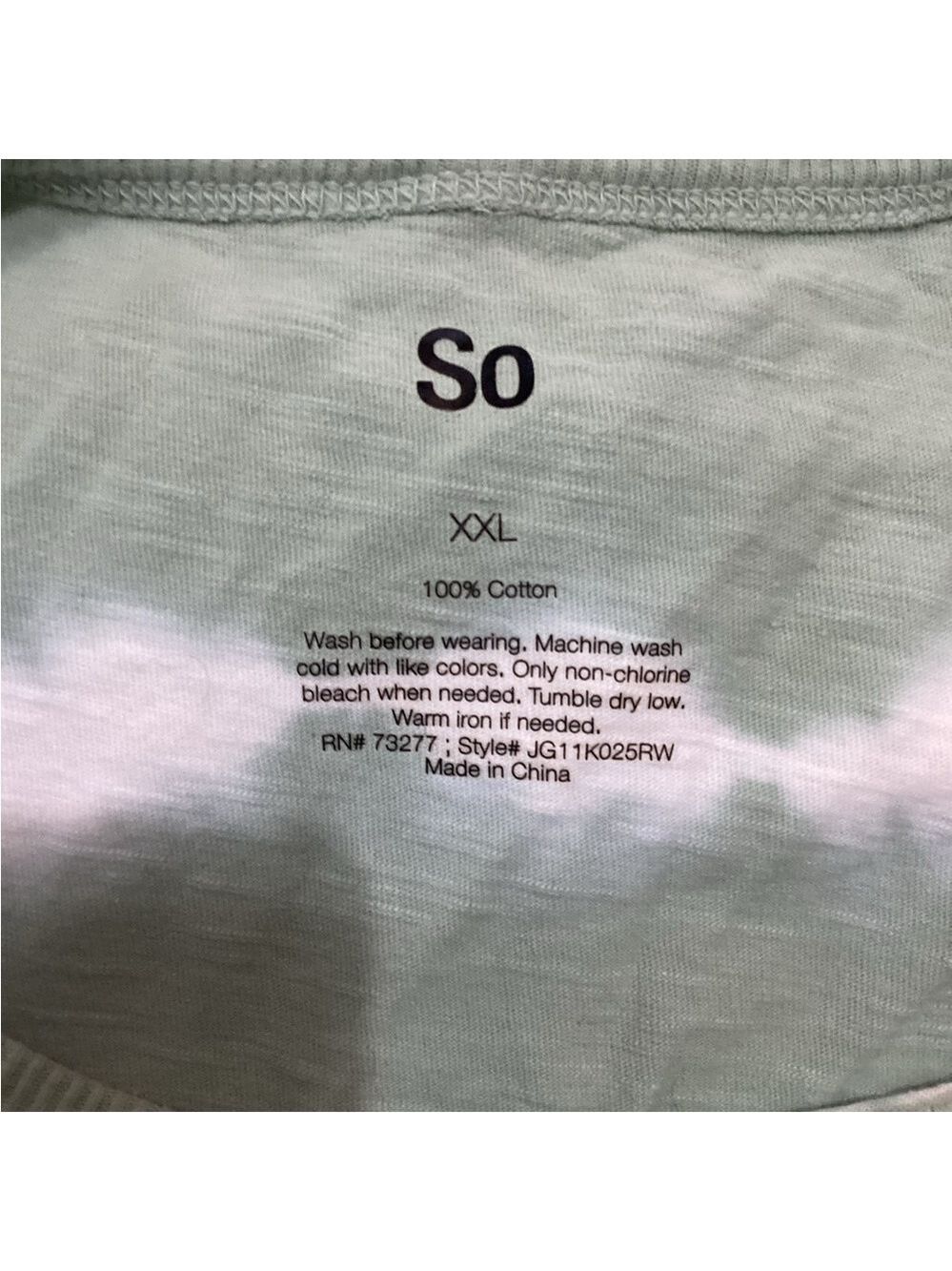 SO cropped short sleeve tee Woman’s Juniors XXL green & white tie dye - Picture 10 of 10